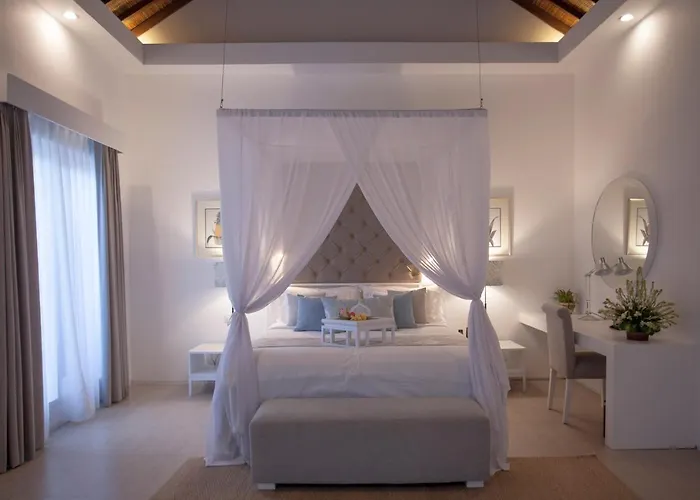 Villa Lakshmi Luxury Villas, Walk To The And Shopping Seminyak (Bali)