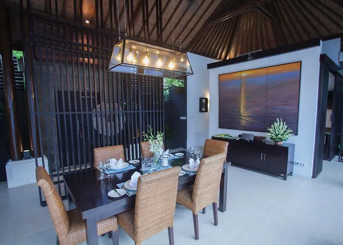 Lakshmi Luxury Villas, Walk To The And Shopping * Seminyak (Bali)