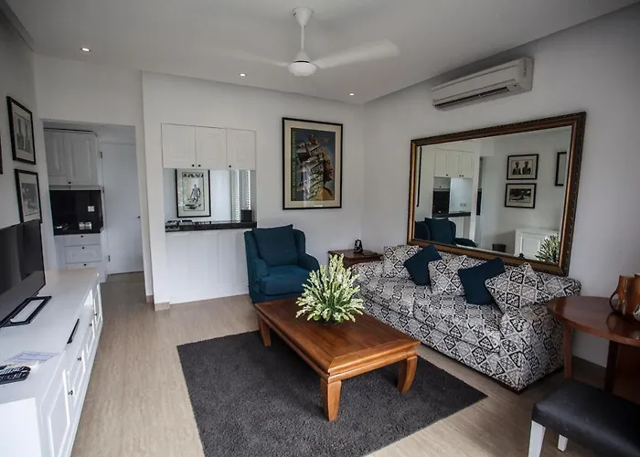 Lakshmi Luxury Villas, Walk To The And Shopping Villa