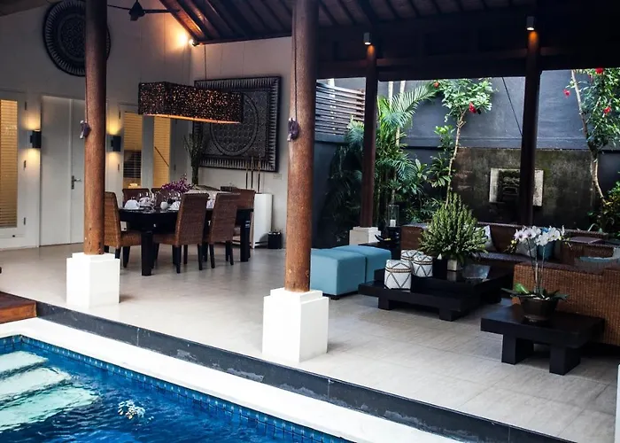 Lakshmi Luxury Villas, Walk To The And Shopping Seminyak (Bali)