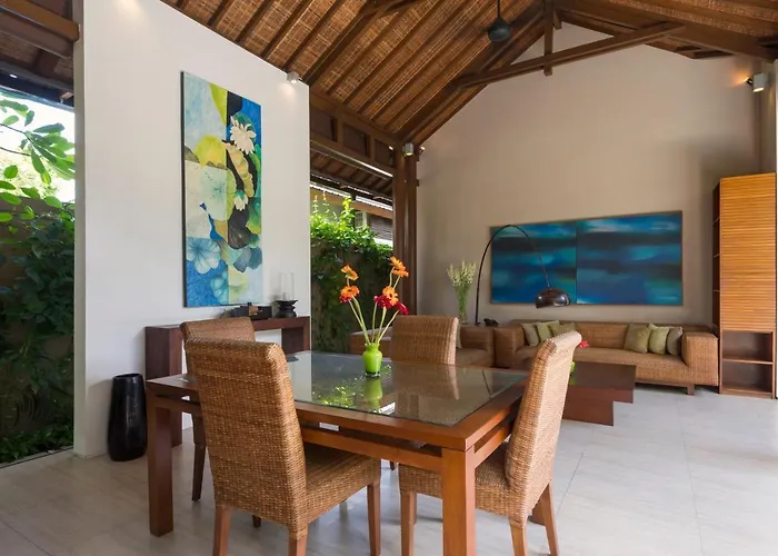 Villa Lakshmi Luxury Villas, Walk To The And Shopping *