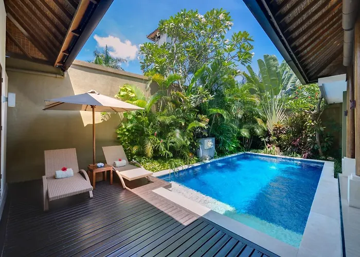Lakshmi Luxury Villas, Walk To The And Shopping Villa